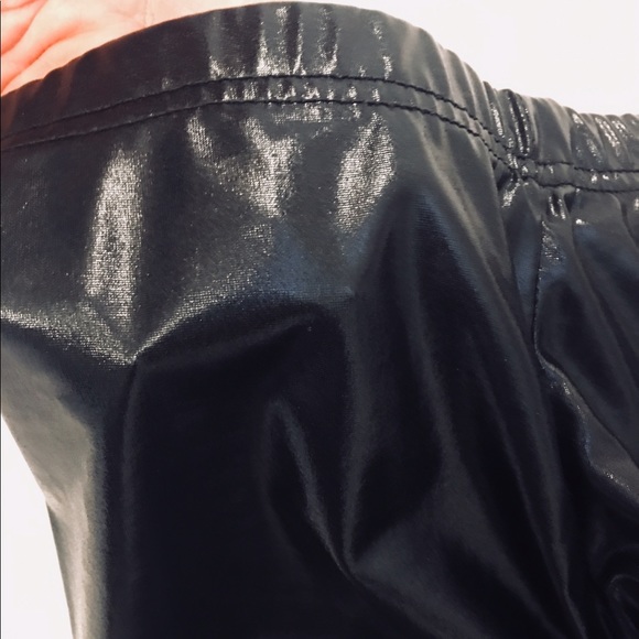 2b Bebe Faux Leather Spandex Leggings - Picture 6 of 6